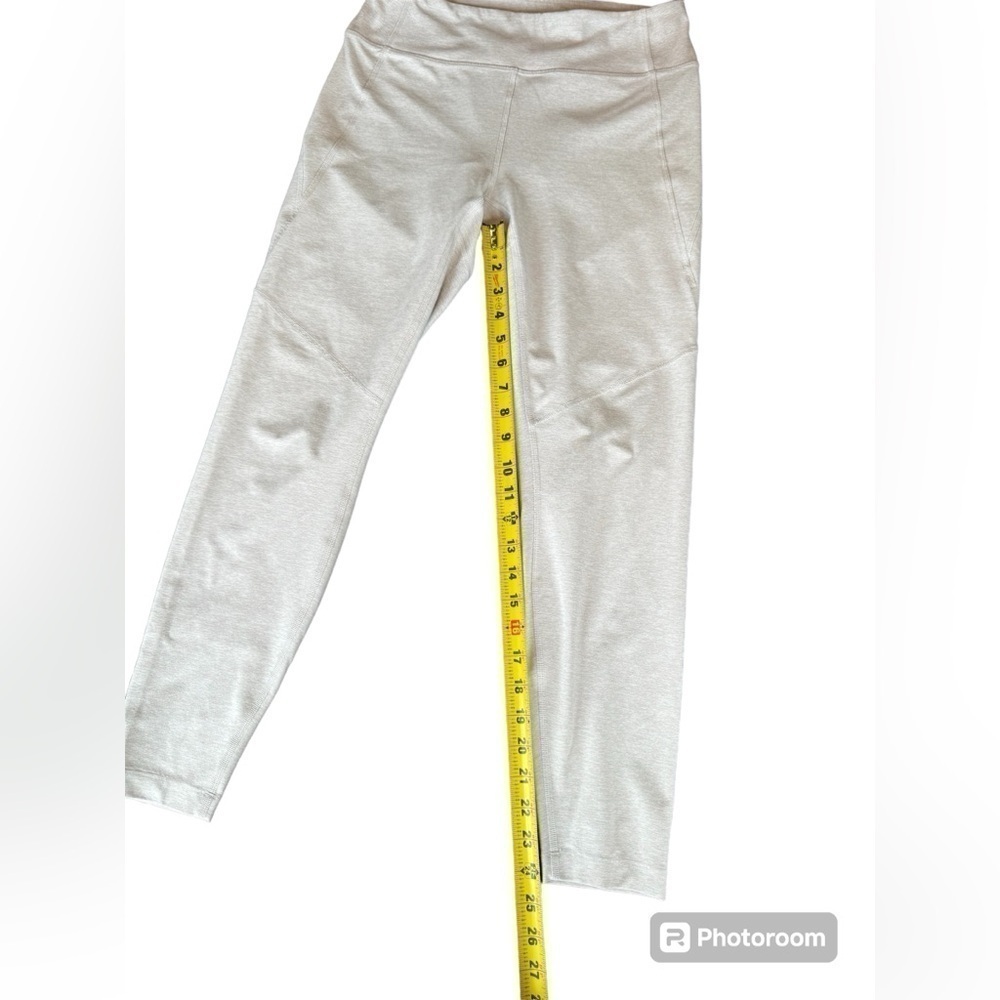 Outdoor Voices 3/4 Warm Up Leggings Oatmeal Womens Medium - Picture 5 of 8